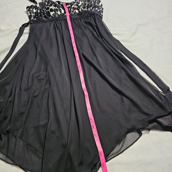 En Focus Studio Spaghetti Strap Handkerchief Hem Dress 8  Party Evening Wedding - Picture 9 of 10